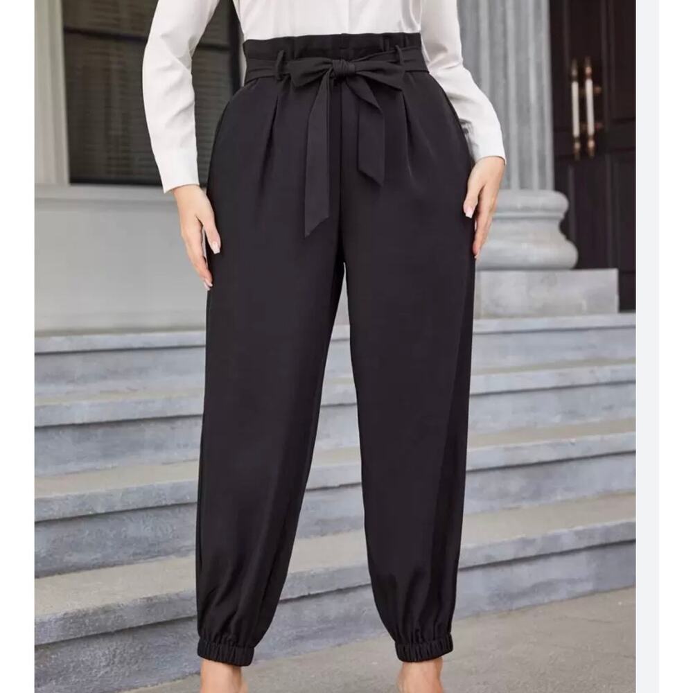 Women's Shein Curve Black Paperbag Capri Relaxed Fit Tie Waist Pants Sz 1X